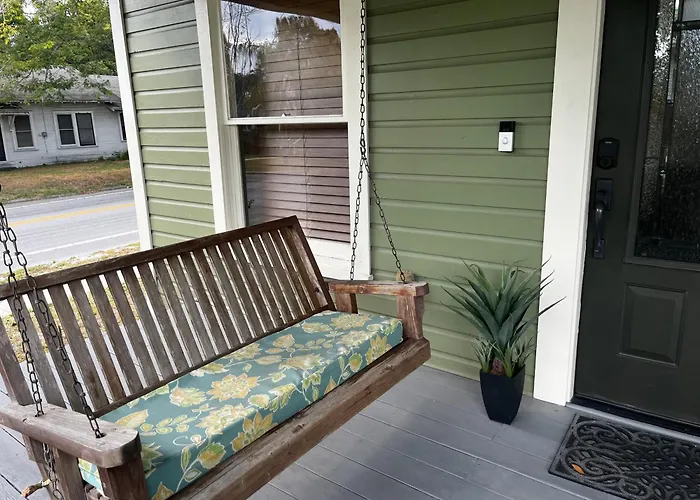 Southern Charm In Lakeland